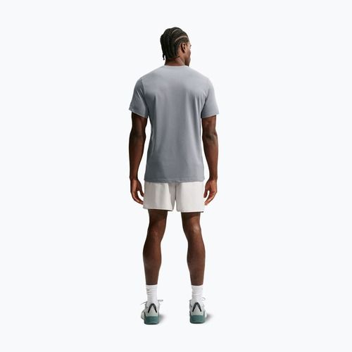 Pánské tréninkové tričko Nike Dri-FIT Training T-Shirt smoke grey/black
