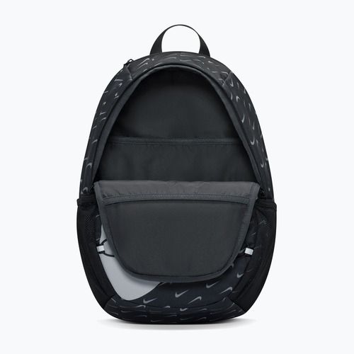 Městský batoh Nike Heritage Sweep 25 l black/black/wolf grey