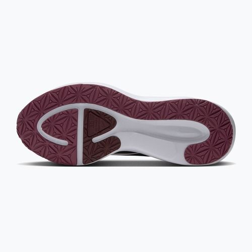 Dámské běžecké boty Nike Revolution 8 Utility pink smoke/black/summit white