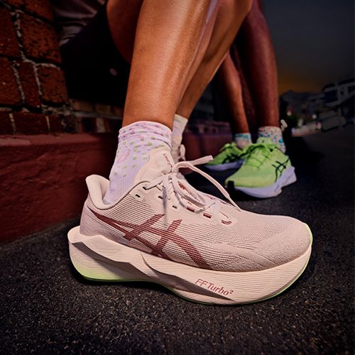 Dámské běžecké boty ASICS Novablast 6 hazy lilac/rose dust