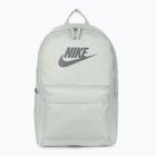 Batoh Nike Heritage 25 l light silver/smoke grey