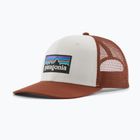 Kšiltovka Patagonia P-6 Logo Trucker Hat white w/rusty red