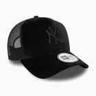 Kšiltovka  New Era Diamante Velour Trucker New York Yankees black