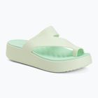 Dámské žabky Crocs Getaway Platform Toe Loop jade tint
