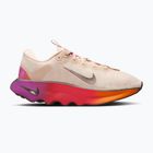 Dámské tréninkové boty Nike Motiva SE pearl white/pale ivory/vivid purple/mtl gold grain