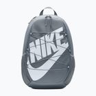 Městský batoh Nike Heritage Sweep 25 l smoke grey/smoke grey/white