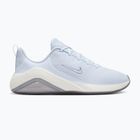 Dámské tréninkové boty Nike Bella 7 football grey/sail/metallic cool grey