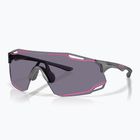 Sluneční brýle Oakley Cybr Dyno matte grey smoke/prizm grey with pink ink