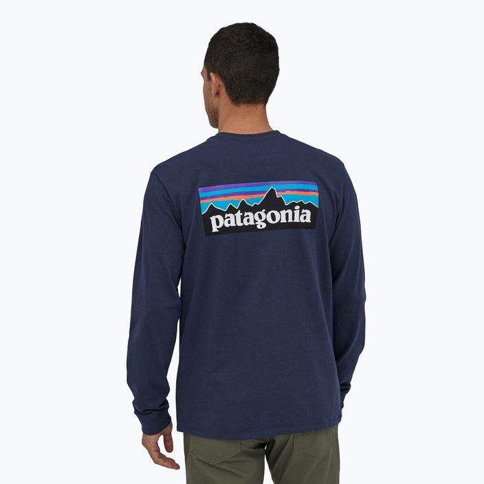 Pánské trekové tričko longsleeve Patagonia P-6 Logo Responsibili classic navy 2