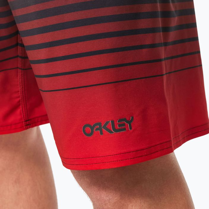 Oakley Fade Out RC 21" pánské plavecké šortky černá/červená FOA40370403H 10