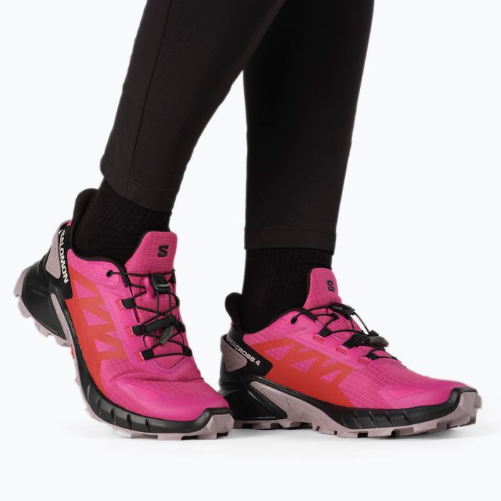 Dámské běžecké boty Salomon Supercross 4 růžový L41737600 10