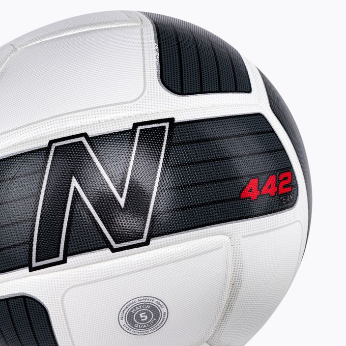 Fotbalový míč New Balance FB23001 NBFB23001GWK velikost 5 3