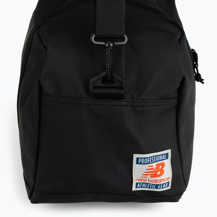 Sportovní taška New Balance Legacy Duffel černá NBLAB21016BK.OSZ 4
