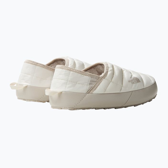 Dámské pantofle The North Face Thermoball Traction Mule V gardenia white/silvergrey 3