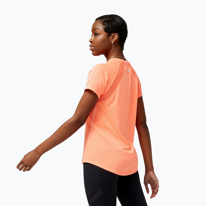Dámské běžecké tričko New Balance Top Impact Run oranžové NBWT21262 2