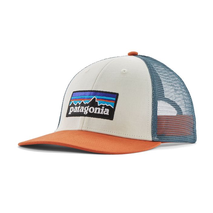 Kšiltovka Patagonia P-6 Logo LoPro Trucker white w/redtail rust  2