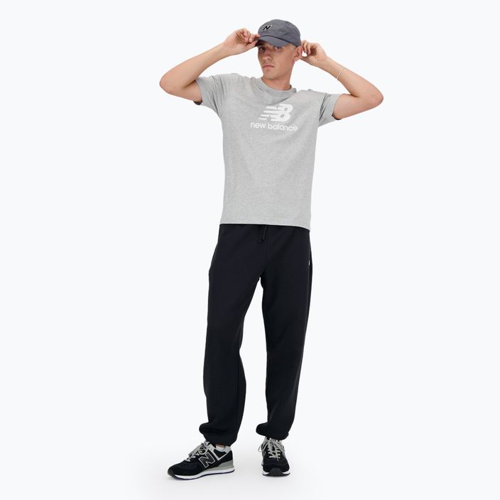 Pánské tričko  New Balance Stacked Logo athletic grey 2
