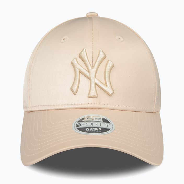 Dámská kšiltovka  New Era Satin 9Forty New York Yankees light beige 2