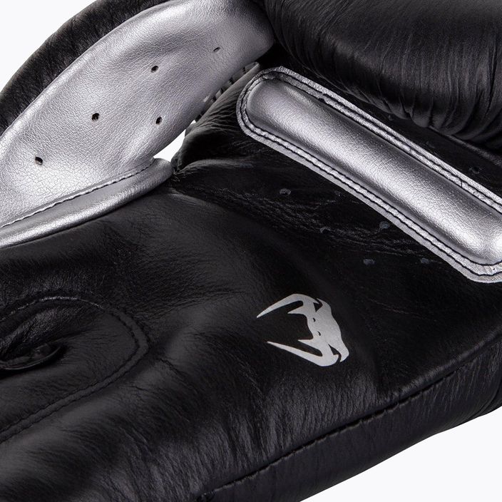 Boxerské rukavice Venum Giant 3.0 černo-stříbrné 2055-128 7