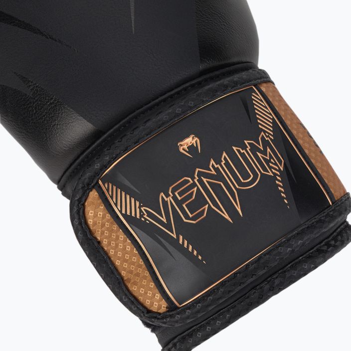 Boxerské rukavice Venum Impact hnědé VENUM-03284-137-10OZ 6