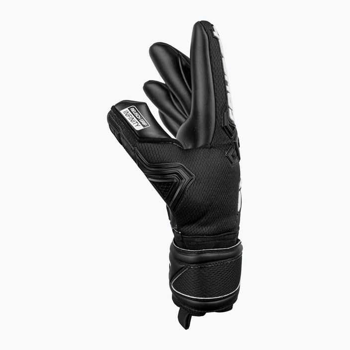 Brankářské rukavice Reusch Attrakt Freegel Infinity black 5270735-7700 7