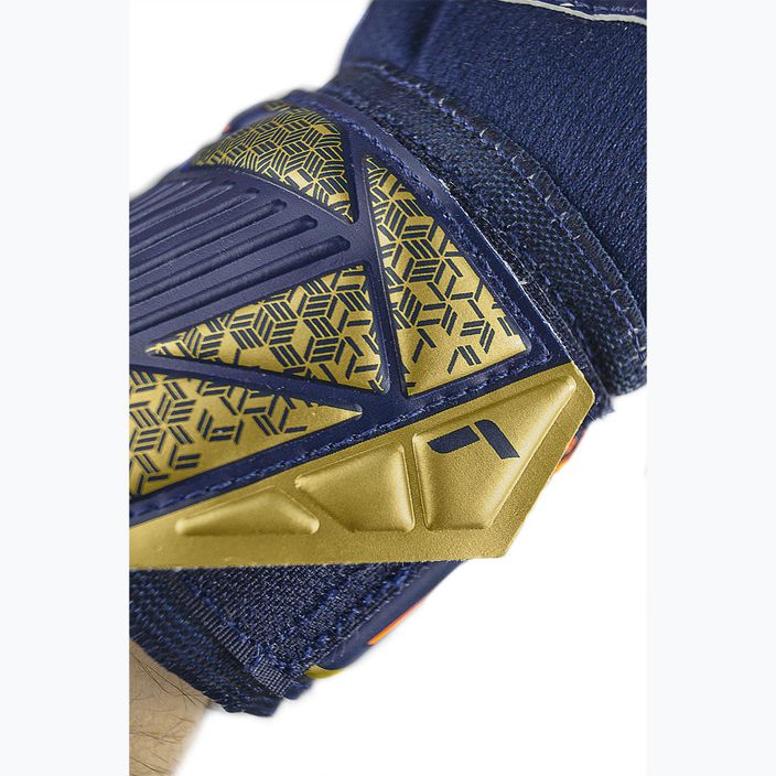 Dětské brankářské rukavice   Reusch Attrakt Grip Junior premium blue/gold 7