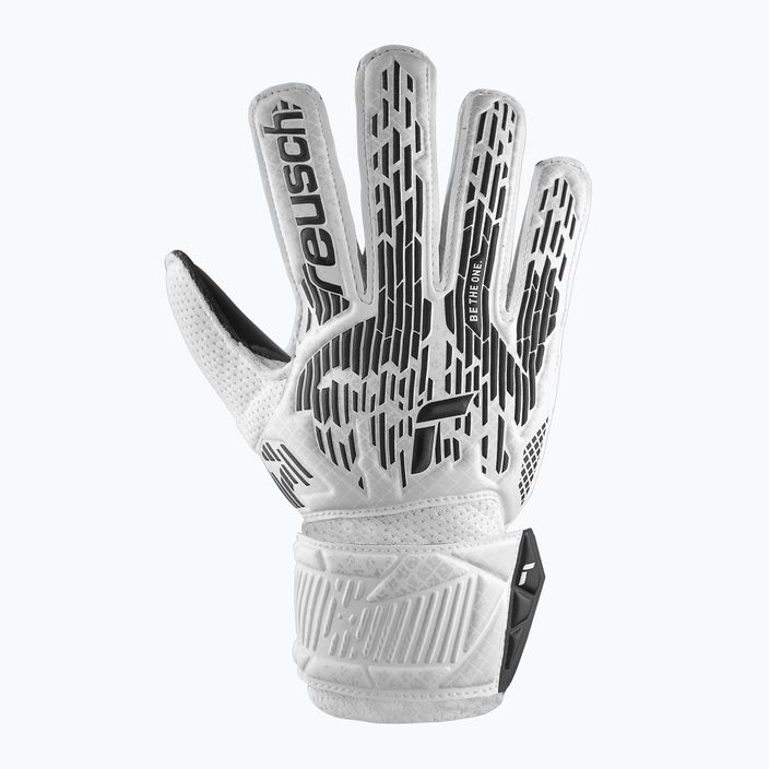 Brankářské rukavice Reusch Attrakt Solid white/black 2