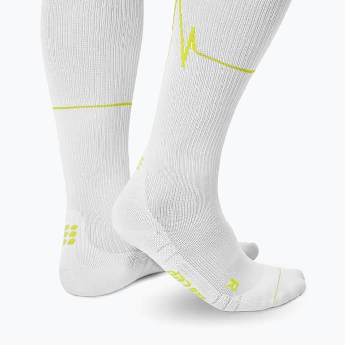 Kompresní běžecké ponožky pánské CEP Heartbeat bílé WP30PC2 7