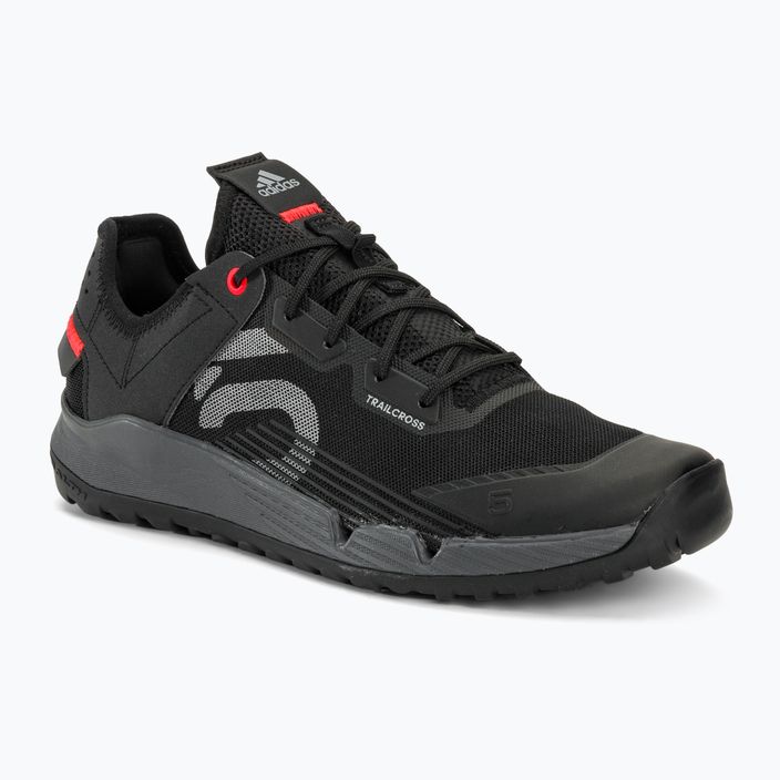 Dámská cyklistická obuv adidas FIVE TEN Trailcross LT core black/grey two/solar red na platformě