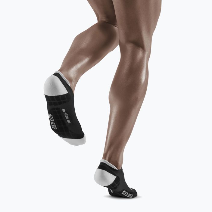 Pánské kompresní běžecké ponožky   CEP Ultralight No Show black/light grey 5