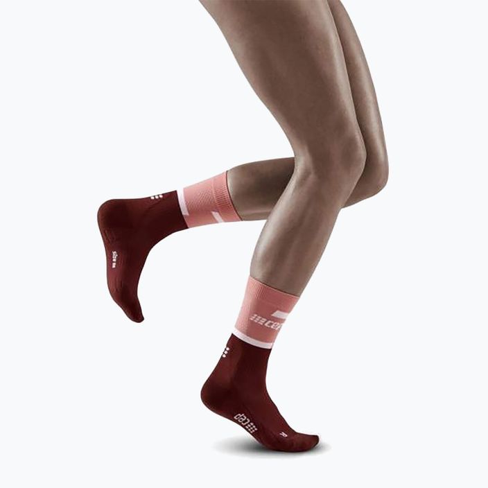 Dámské kompresní běžecké ponožky  CEP 4.0 Mid Cut rose/dark red 5