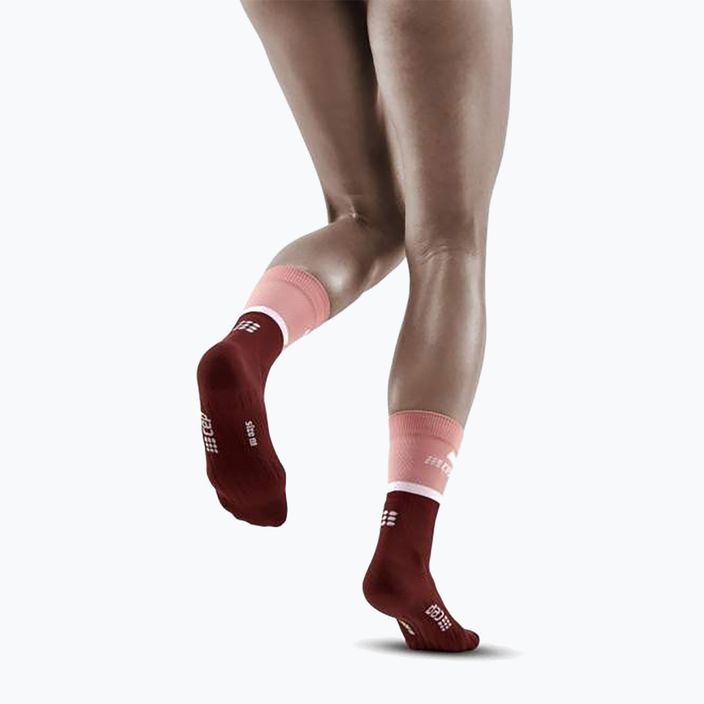 Dámské kompresní běžecké ponožky  CEP 4.0 Mid Cut rose/dark red 6
