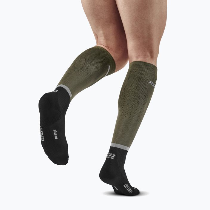 Pánské kompresní běžecké ponožky   CEP Tall 4.0 olive/black 6