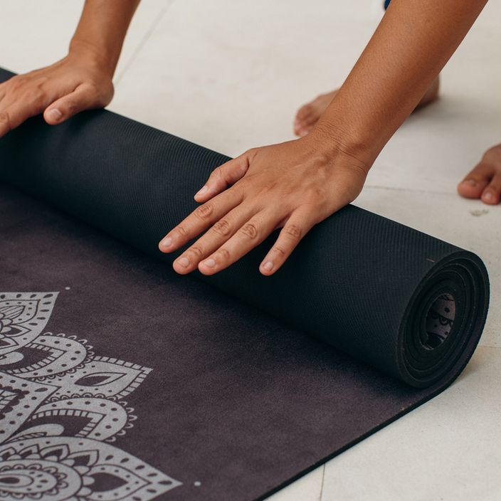 Podložka na jógu Yoga Design Lab Combo Yoga 3,5 mm černá Mandala Black 8