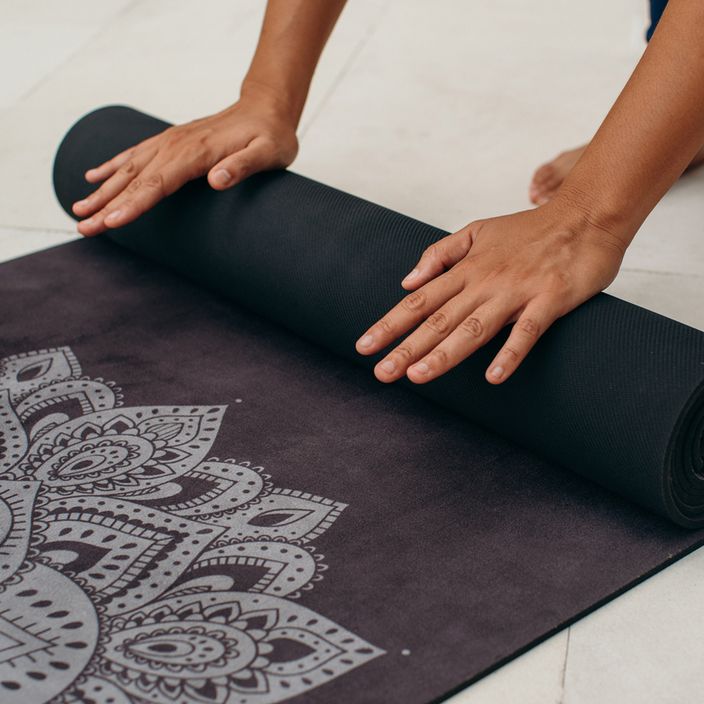Cestovní podložka na jógu Yoga Design Lab Combo Yoga 1,5 mm černá Mandala Black 8
