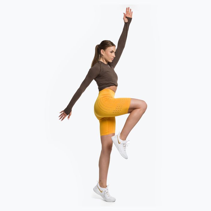 Dámské tréninkové šortky Gymshark Flawless Shine Seamless saffron/yellow 2