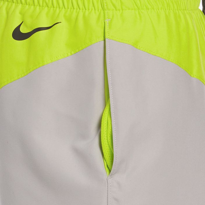 Pánské plavecké šortky Nike Logo 5" Volley zelené NESSC470-001 10