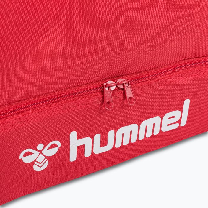 Tréninková taška Hummel Core Football 65 l true red 4