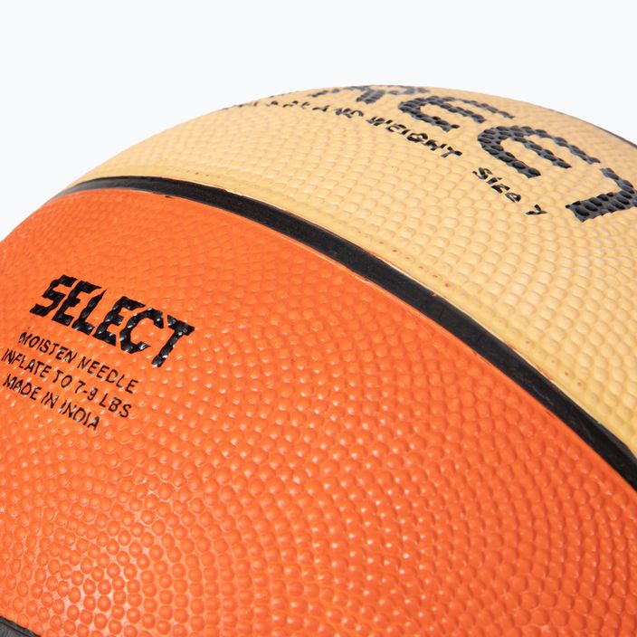 SELECT Street basketbal hnědý 410002/5 3