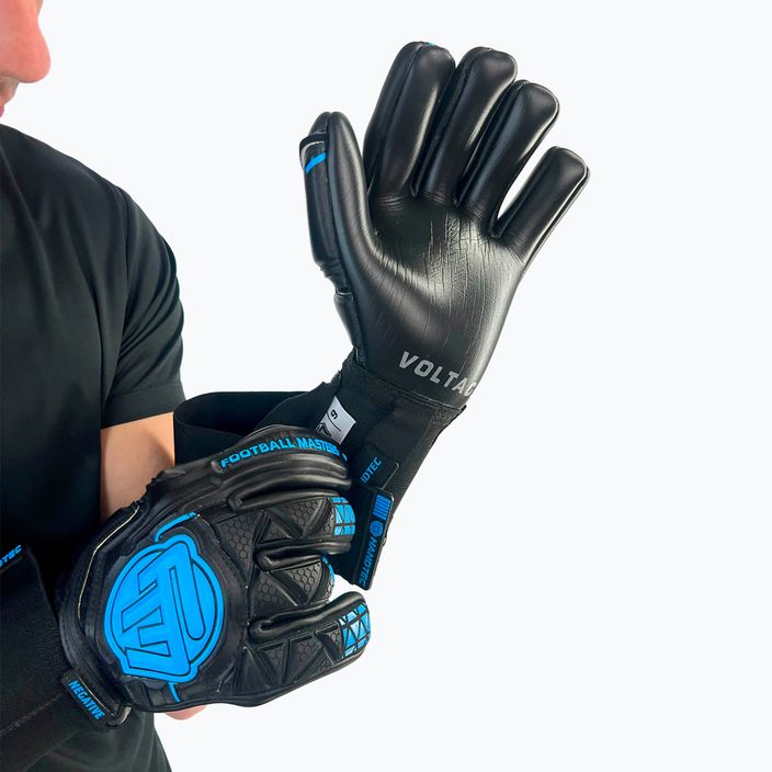 Brankářské rukavice Football Masters Voltage Plus NC black/blue 4