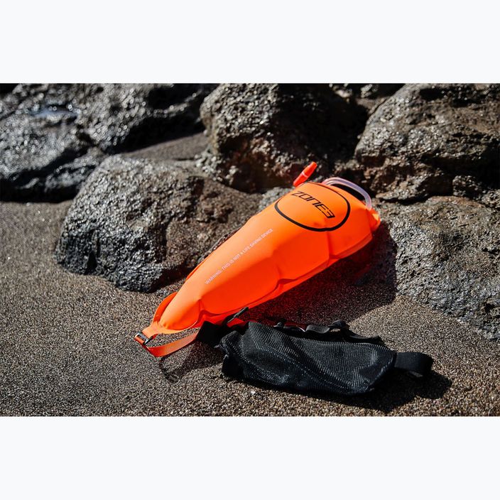 Plavecká bójka  ZONE3 Swim Safety Belt With Tow Float Pouch hi-vis orange 2