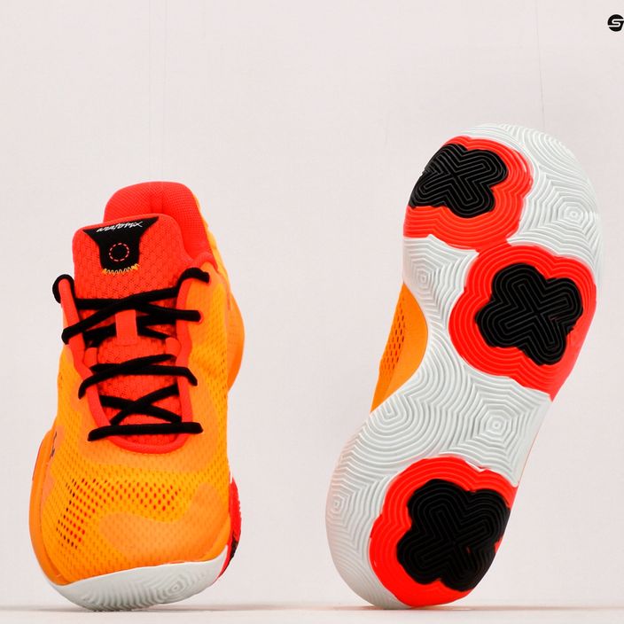 Pánské basketbalové boty Under Armour Spawn 4 800 oranžový 3024971-800 18