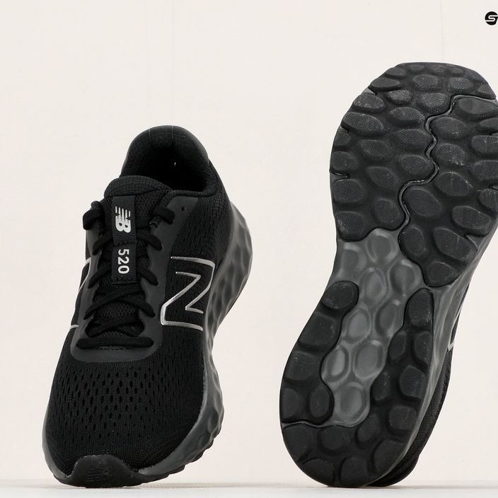 Pánské běžecké boty New Balance W520V8 černé NBM520 15
