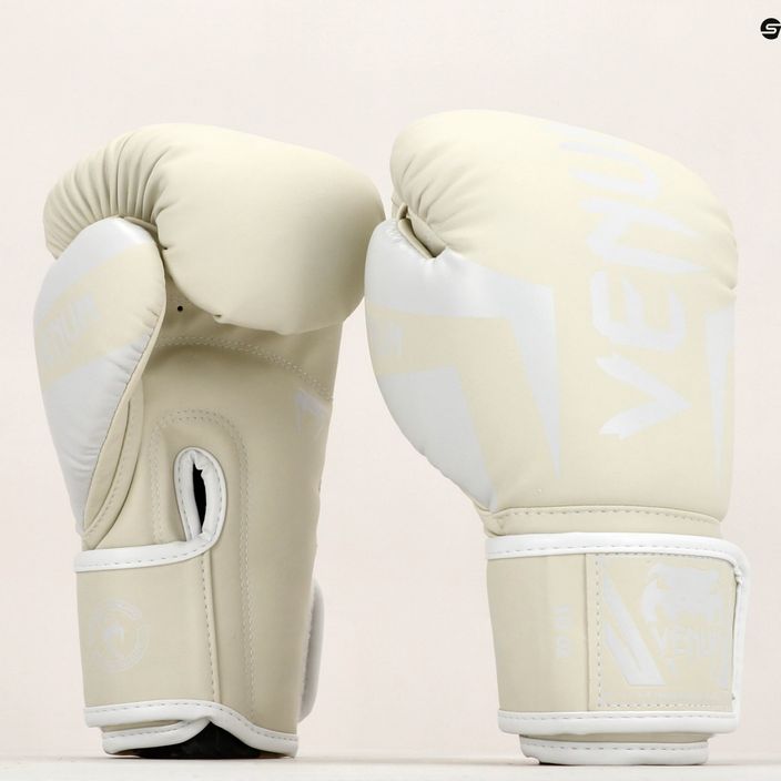 Boxerské rukavice Venum Elite bílé 0984 7