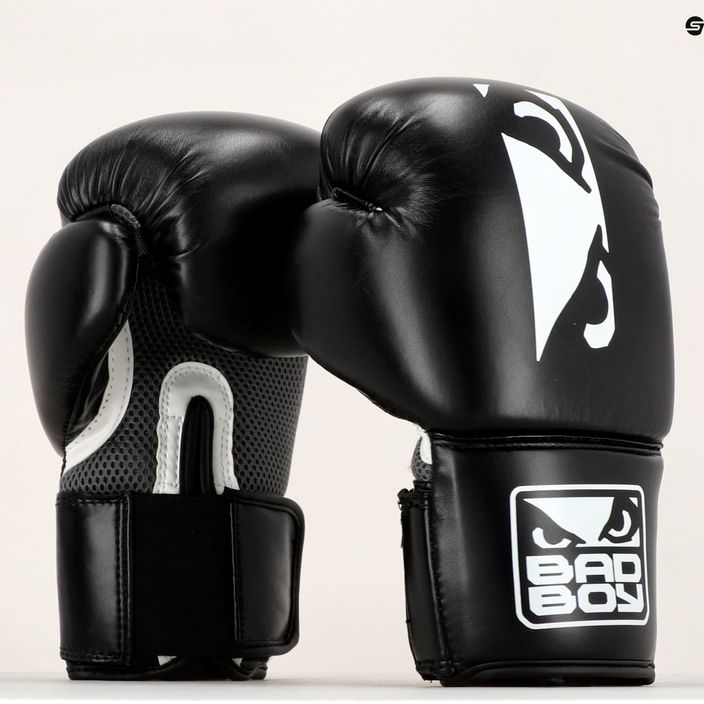 Černobílé boxerské rukavice Bad Boy Titan BBEA0008 8