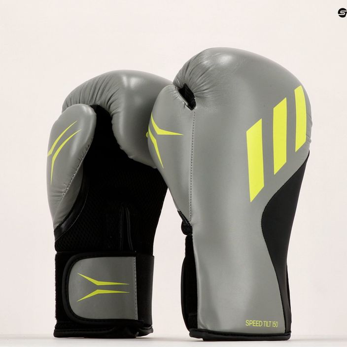 Boxerské rukavice Adidas Speed Tilt 150 šedé SPD150TG 7