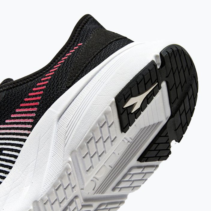 Pánská běžecká obuv Diadora Passo 3 black/white 16