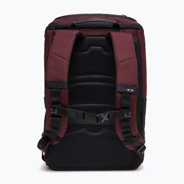 Batoh Oakley Urban Path RC 25 l Grenache 2