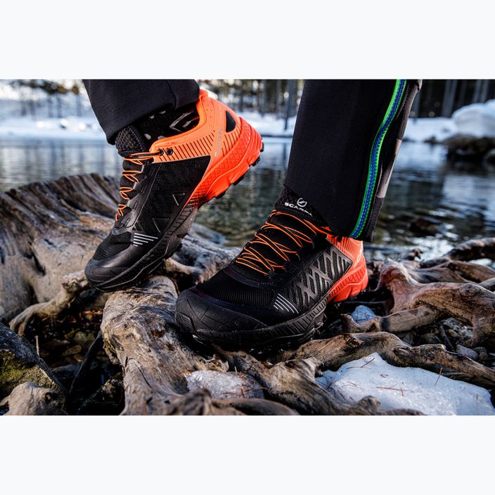 Pánské běžecké boty SCARPA Spin Ultra GTX orange fluo/black 15