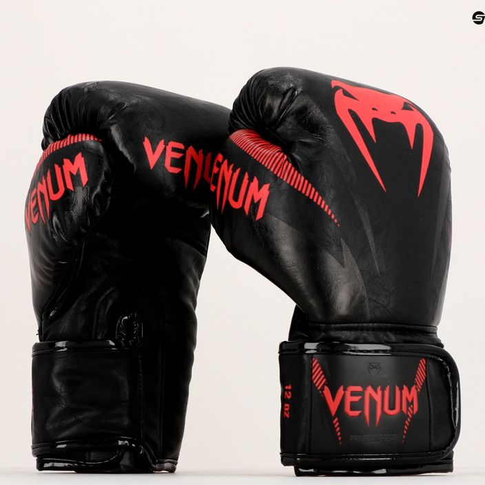Boxerské rukavice Venum Impact černé VENUM-03284-100-10OZ 16